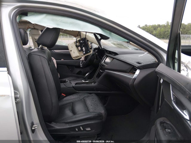 2017 Cadillac Xt5 Luxury მანქანა იყიდება აუქციონზე, vin: 1GYKNBRS9HZ100979, აუქციონის ნომერი: 45050729