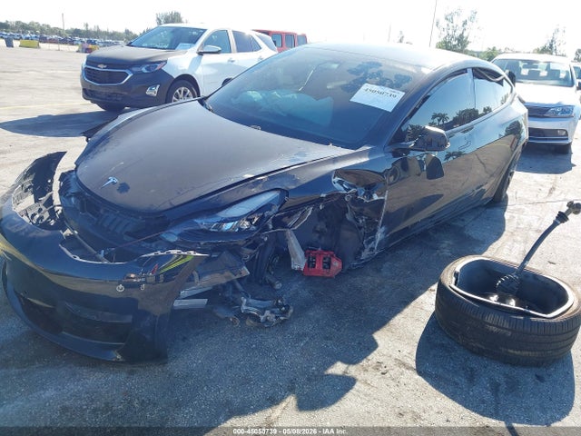 2021 Tesla Model 3 Performance Dual Motor All-wheel Drive მანქანა იყიდება აუქციონზე, vin: 5YJ3E1EC5MF849846, აუქციონის ნომერი: 45050739