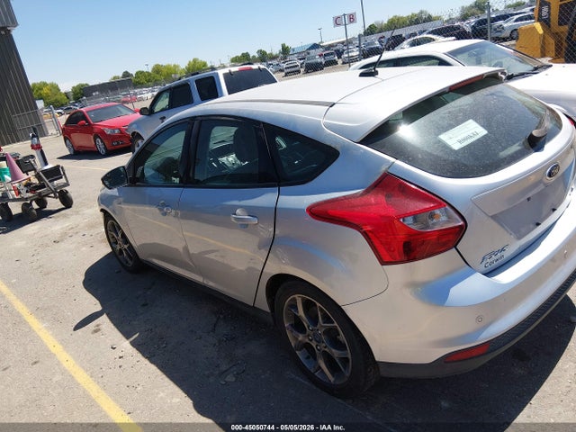 Ford FOCUS SE 2014 1FADP3K26EL254501 Image 3