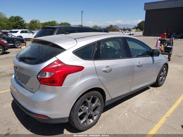 Ford FOCUS SE 2014 1FADP3K26EL254501 Image 4