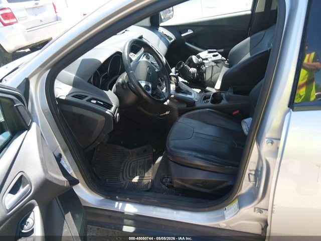 Ford FOCUS SE 2014 1FADP3K26EL254501 Image 5
