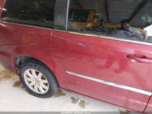 Продаж на аукціоні авто 2015 Chrysler Town & Country Touring, vin: 2C4RC1BG0FR596112, номер лоту: 45050768