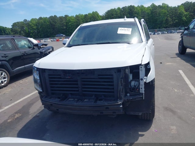 2017 Chevrolet Tahoe Lt მანქანა იყიდება აუქციონზე, vin: 1GNSCBKC8HR371215, აუქციონის ნომერი: 45050782