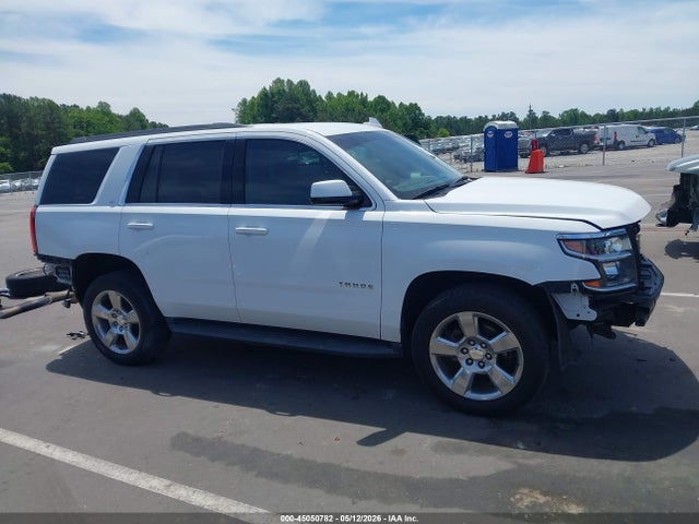 2017 Chevrolet Tahoe Lt მანქანა იყიდება აუქციონზე, vin: 1GNSCBKC8HR371215, აუქციონის ნომერი: 45050782