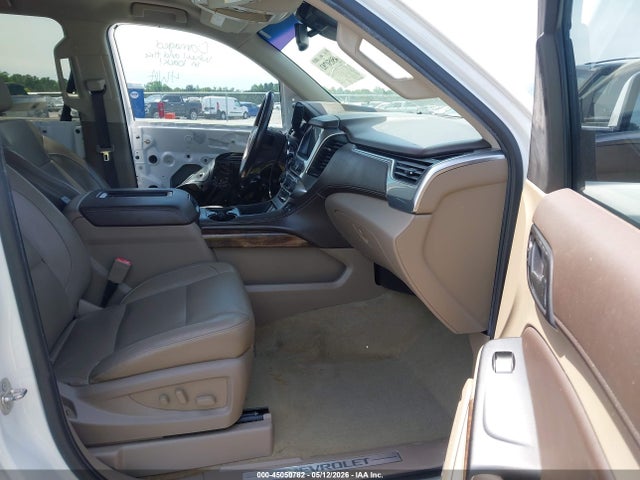 2017 Chevrolet Tahoe Lt მანქანა იყიდება აუქციონზე, vin: 1GNSCBKC8HR371215, აუქციონის ნომერი: 45050782