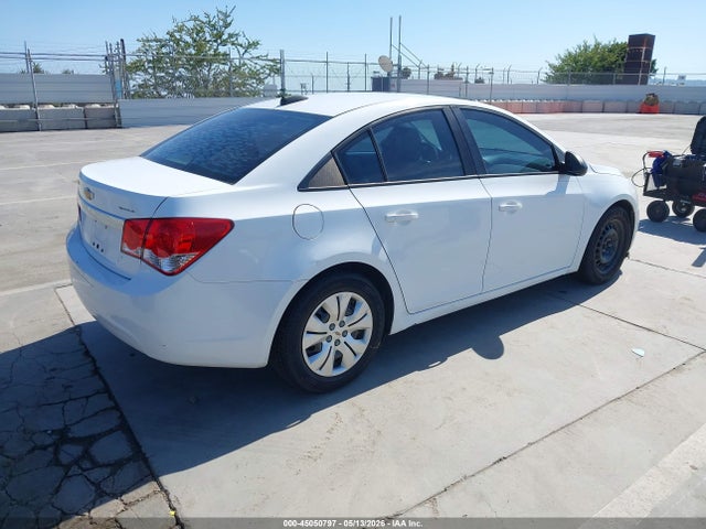 1G1PC5SHXG7163612 Chevrolet Cruze Limited Ls Auto