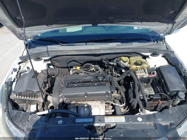 1G1PC5SHXG7163612 Chevrolet Cruze Limited Ls Auto