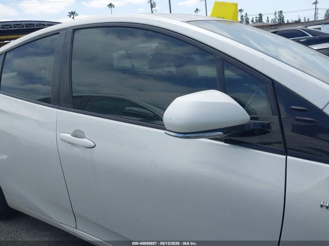 JTDKBRFU6H3042927 Toyota Prius Two