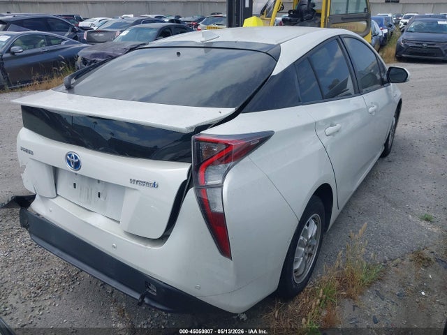 JTDKBRFU6H3042927 Toyota Prius Two