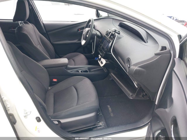 JTDKBRFU6H3042927 Toyota Prius Two