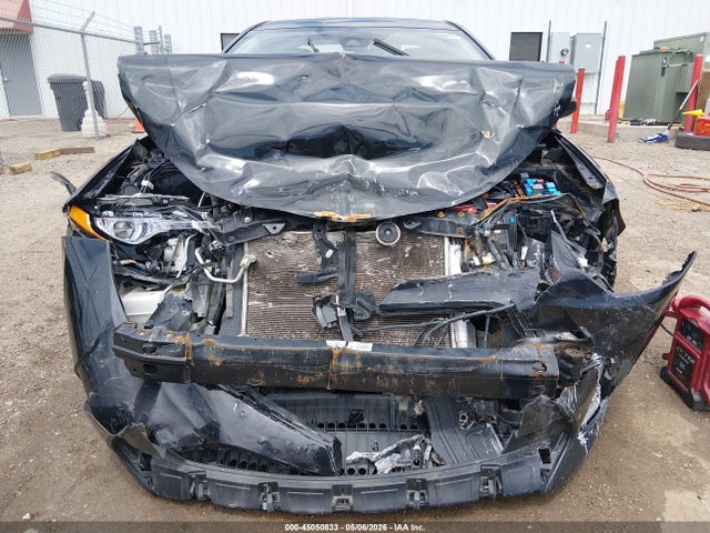 2T1BURHE4HC768020 Toyota COROLLA LE