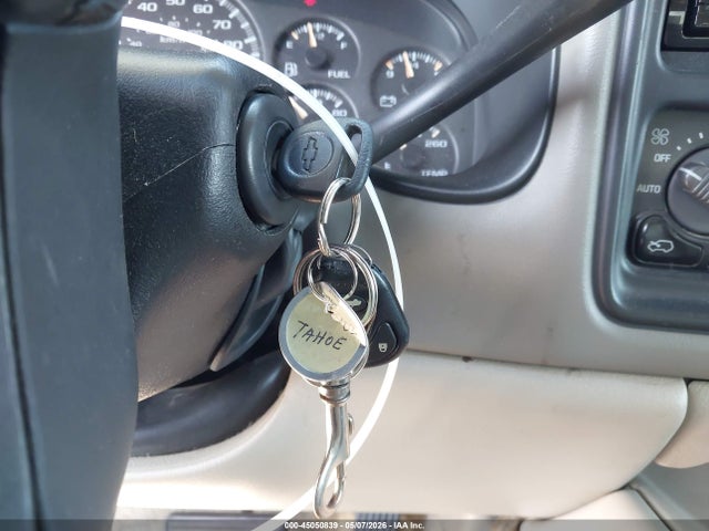 Продажа на аукционе авто 2002 Chevrolet Tahoe Lt, vin: 1GNEC13TX2R279830, номер лота: 45050839