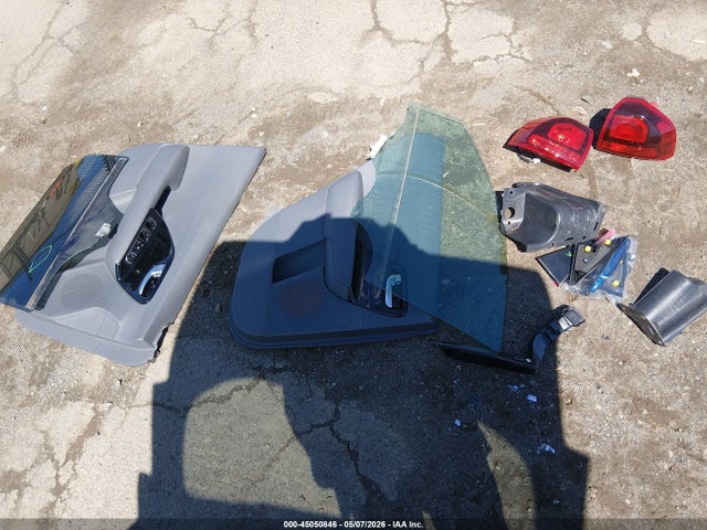 45050846 :رقم المزاد ، KNDCB3LCXM5471418 vin ، 2021 Kia Niro Lxs مزاد بيع