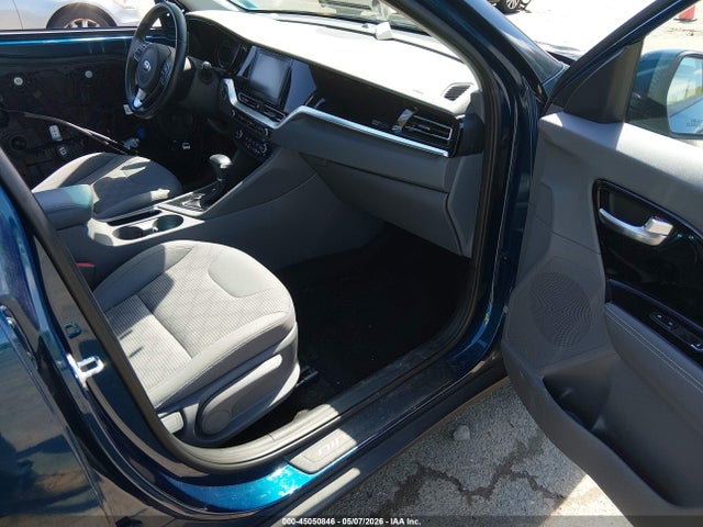 45050846 :رقم المزاد ، KNDCB3LCXM5471418 vin ، 2021 Kia Niro Lxs مزاد بيع