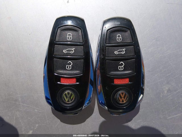 Продаж на аукціоні авто 2012 Volkswagen Touareg Tdi Lux, vin: WVGFK9BP2CD003395, номер лоту: 45050848