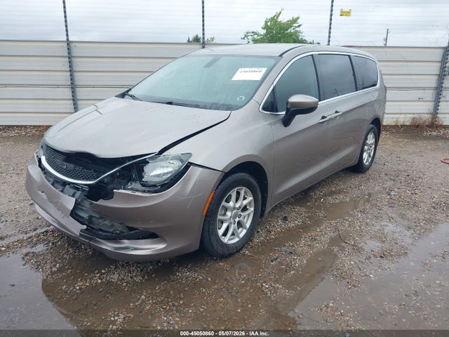 2017 Chrysler Pacifica Lx მანქანა იყიდება აუქციონზე, vin: 2C4RC1CG7HR622027, აუქციონის ნომერი: 45050860