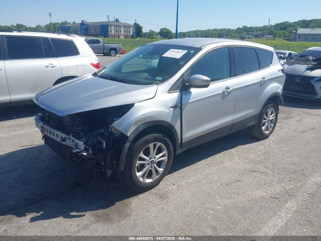 Продажа на аукционе авто 2019 Ford Escape Se, vin: 1FMCU0GD2KUA42493, номер лота: 45050875