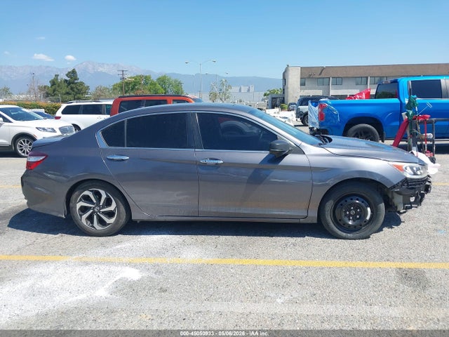 45050933 :رقم المزاد ، 1HGCR2F74HA247984 vin ، 2017 Honda Accord Ex مزاد بيع