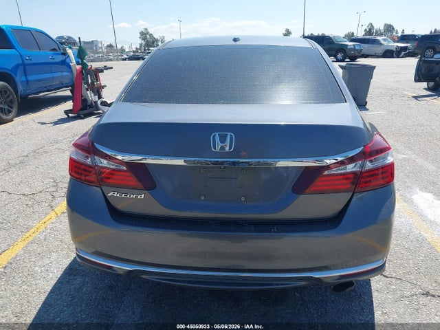 45050933 :رقم المزاد ، 1HGCR2F74HA247984 vin ، 2017 Honda Accord Ex مزاد بيع
