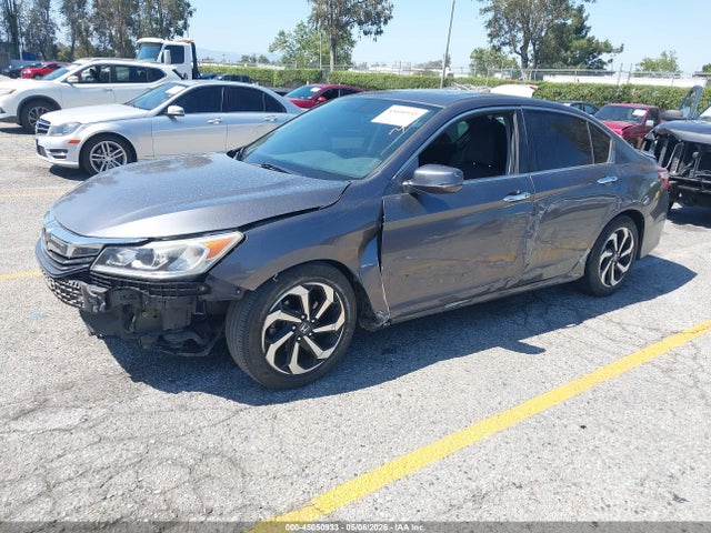 45050933 :رقم المزاد ، 1HGCR2F74HA247984 vin ، 2017 Honda Accord Ex مزاد بيع