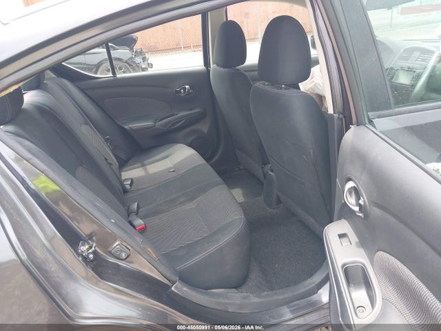 2015 Nissan Versa 1.6 Sl მანქანა იყიდება აუქციონზე, vin: 3N1CN7AP3FL915376, აუქციონის ნომერი: 45050991