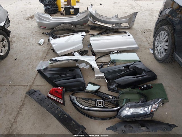 19XFB2F52EE210228 Honda Civic Lx