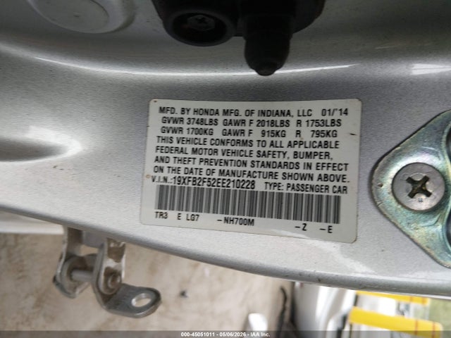 19XFB2F52EE210228 Honda Civic Lx
