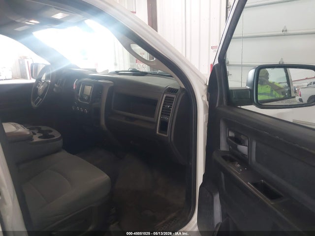 Aukcja sprzedaży 2017 Ram 1500 Tradesman  4x2 5'7 Box, vin: 1C6RR6KG8HS844739, numer aukcji: 45051025