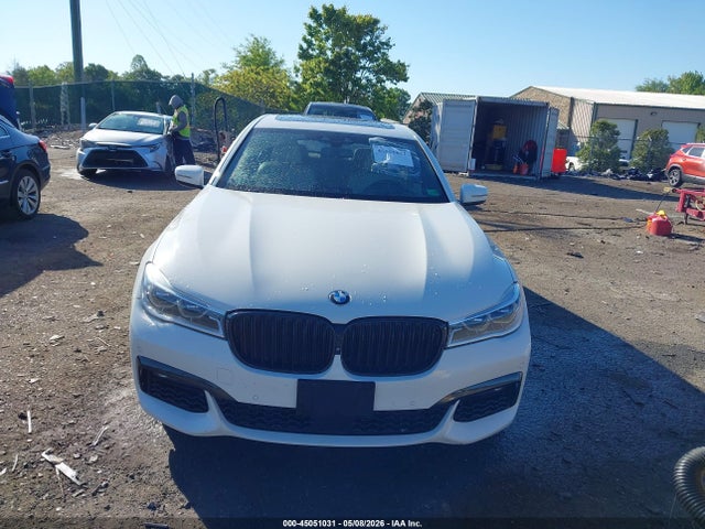 2016 Bmw 750i მანქანა იყიდება აუქციონზე, vin: WBA7F0C59GGL99185, აუქციონის ნომერი: 45051031