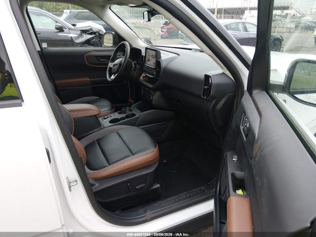 Продаж на аукціоні авто 2024 Ford Bronco Sport Outer Banks, vin: 3FMCR9C62RRE38261, номер лоту: 45051058
