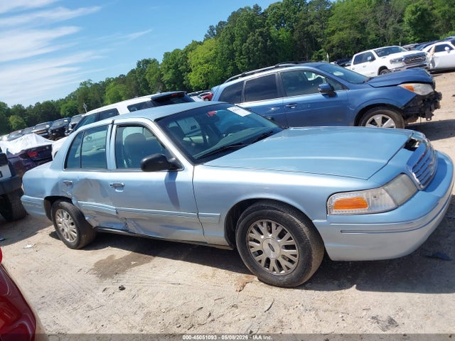 2003 Ford Crown Victoria Lx მანქანა იყიდება აუქციონზე, vin: 2FAFP74W83X180076, აუქციონის ნომერი: 45051093