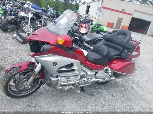 45051103 :رقم المزاد ، JH2SC68H0CK000464 vin ، 2012 Honda Gl1800 مزاد بيع