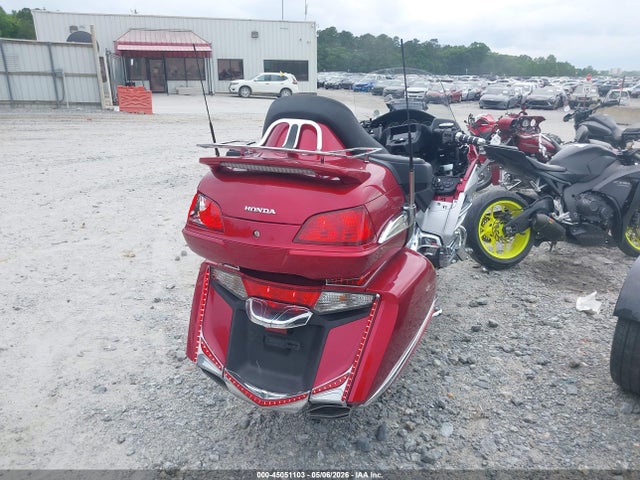 45051103 :رقم المزاد ، JH2SC68H0CK000464 vin ، 2012 Honda Gl1800 مزاد بيع