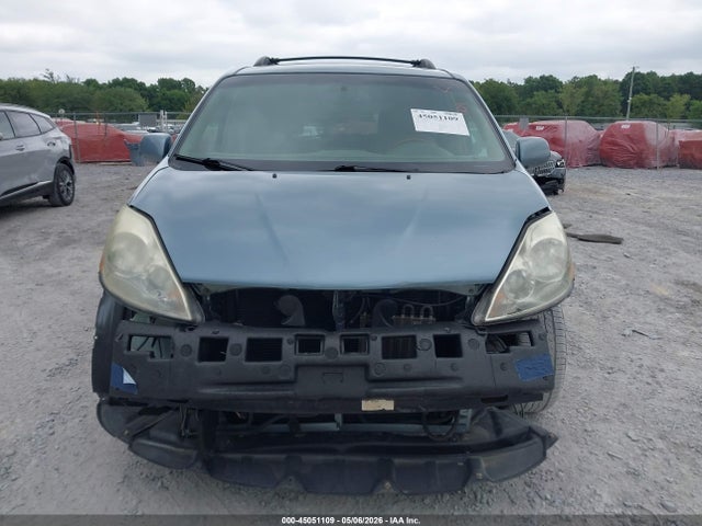 45051109 :رقم المزاد ، 5TDZK22C97S050682 vin ، 2007 Toyota Sienna Xle Limited مزاد بيع