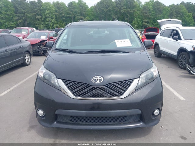 45051126 :رقم المزاد ، 5TDXK3DC9CS279089 vin ، 2012 Toyota Sienna Se 8 Passenger مزاد بيع