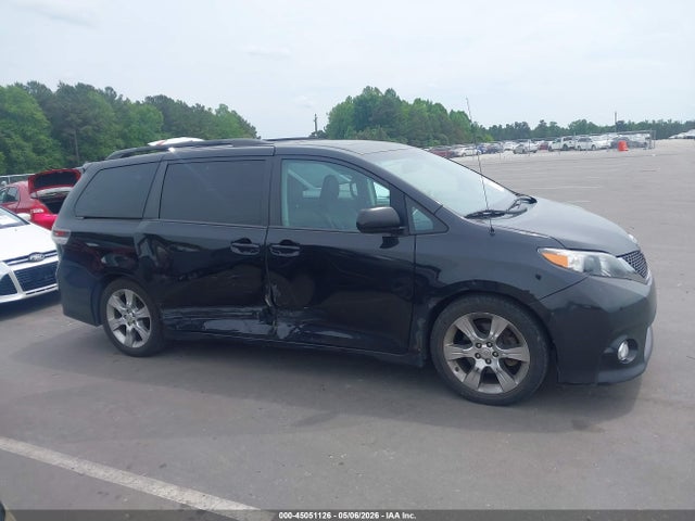 45051126 :رقم المزاد ، 5TDXK3DC9CS279089 vin ، 2012 Toyota Sienna Se 8 Passenger مزاد بيع