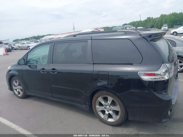 45051126 :رقم المزاد ، 5TDXK3DC9CS279089 vin ، 2012 Toyota Sienna Se 8 Passenger مزاد بيع