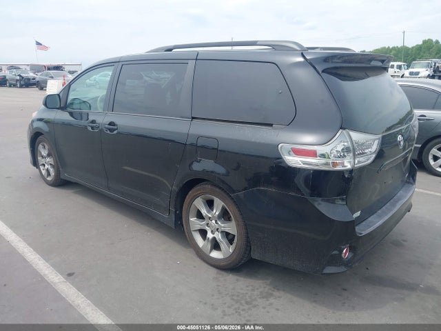 45051126 :رقم المزاد ، 5TDXK3DC9CS279089 vin ، 2012 Toyota Sienna Se 8 Passenger مزاد بيع