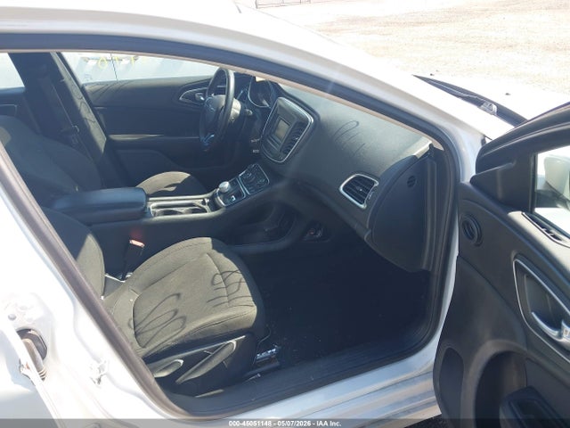 Продаж на аукціоні авто 2015 Chrysler 200 Limited, vin: 1C3CCCAB3FN663181, номер лоту: 45051148