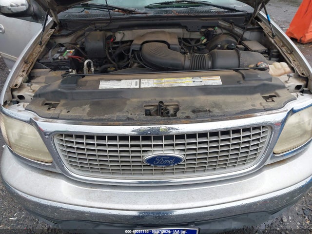 Продажа на аукционе авто 1999 Ford Expedition Eddie Bauer/xlt, vin: 1FMRU1762XLA69854, номер лота: 45051153