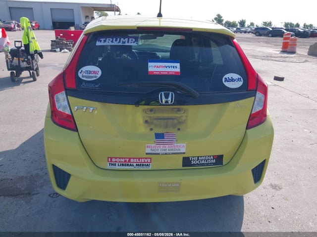Продажа на аукционе авто 2015 Honda Fit Lx, vin: 3HGGK5H5XFM721231, номер лота: 45051162