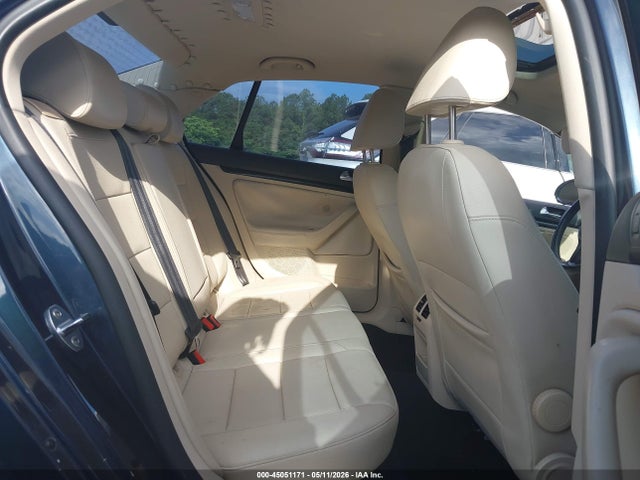 Aukcja sprzedaży 2010 Volkswagen Jetta Limited Edition/se/sel, vin: 3VWRX7AJ1AM063624, numer aukcji: 45051171