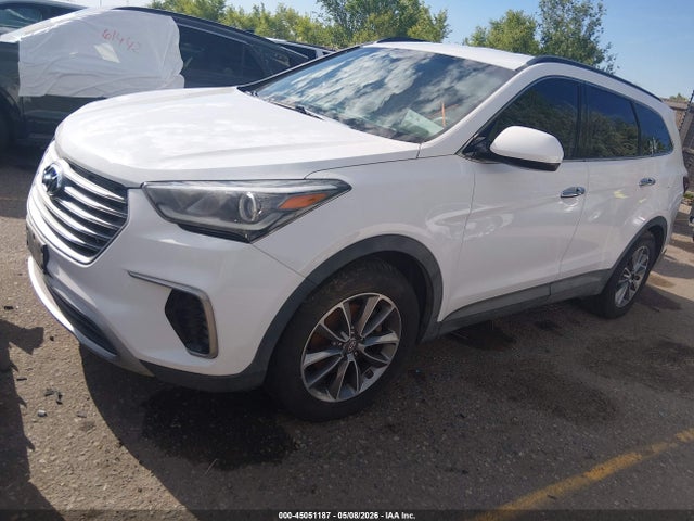 Продажа на аукционе авто 2017 Hyundai Santa Fe Se, vin: KM8SMDHF7HU213234, номер лота: 45051187