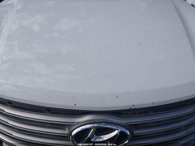Продажа на аукционе авто 2017 Hyundai Santa Fe Se, vin: KM8SMDHF7HU213234, номер лота: 45051187