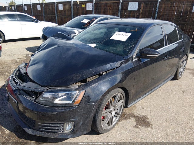 Продажа на аукционе авто 2013 Volkswagen Jetta Gli Autobahn W/nav, vin: 3VW567AJ1DM232966, номер лота: 45051199