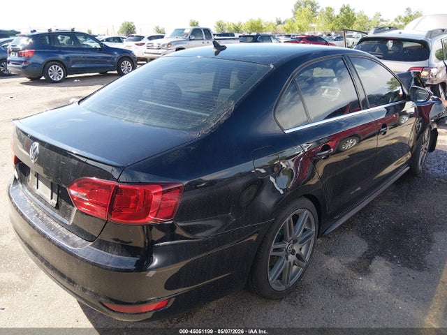 Продажа на аукционе авто 2013 Volkswagen Jetta Gli Autobahn W/nav, vin: 3VW567AJ1DM232966, номер лота: 45051199