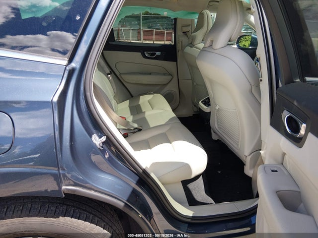 Продажа на аукционе авто 2019 Volvo Xc60 T5 Inscription, vin: LYV102RL4KB321736, номер лота: 45051202