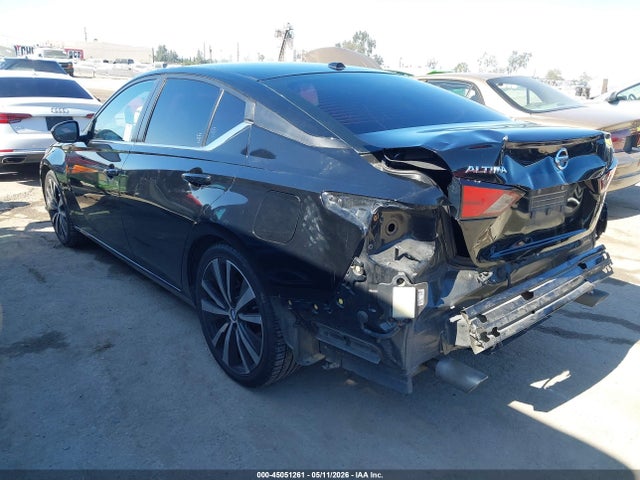 1N4BL4CV0NN353501 Nissan Altima Sr Fwd