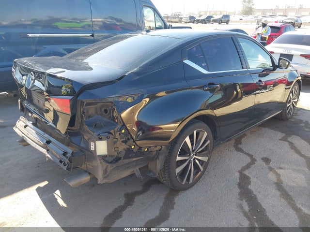 1N4BL4CV0NN353501 Nissan Altima Sr Fwd