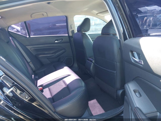 1N4BL4CV0NN353501 Nissan Altima Sr Fwd